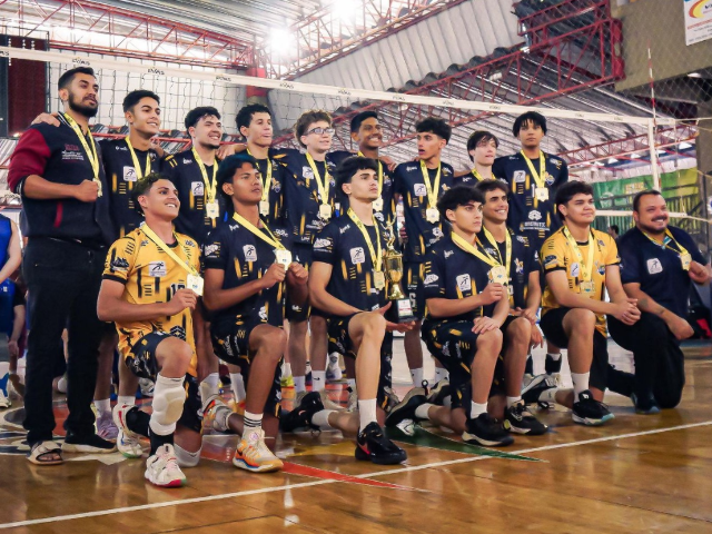 Voleibol define mais cinco campeões da fase metropolitana