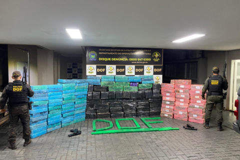 SUV furtada escondia 2 toneladas de maconha avaliadas em R$ 4 milhões