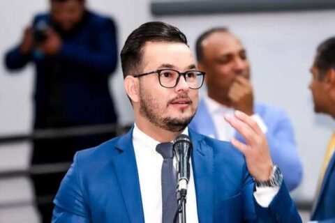 Denunciado por assédio, Paulo Lands sai de vez da prefeitura