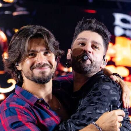 Arraial de Santo Antônio abre com show de Munhoz e Mariano