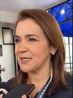 Adriane vê desequilíbrio em reajuste de professores e pede rediscussão Adriane vê desequilíbrio em reajuste de professores e pede rediscussão