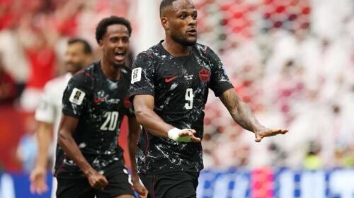 Canadá goleia Catar por 6 a 0 e conquista 1ª vitória em Copas