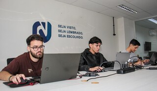 Agência Novo Normal prepara empresas para novo Google com IA