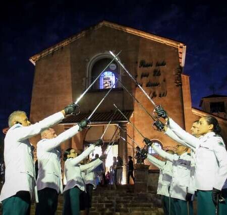 Com procissão, fiéis celebram a padroeira de MS em ato de amor e fé