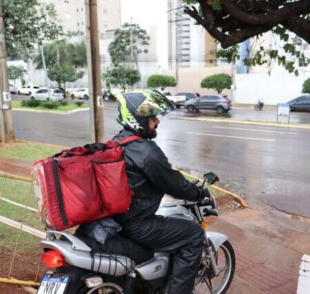 Crédito para entregadores terá até R$ 1,25 bilhão em garantias