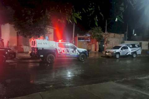Ataque a tiros termina com casal morto em via pública