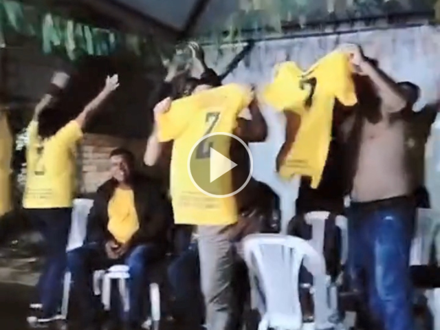 Para família, ver Éderson em campo é como ganhar a Copa do Mundo