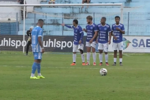 Ivinhema empata com o CRAC e garante vaga na segunda fase da Série D
