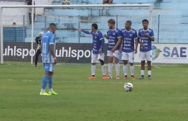 Ivinhema empata com o CRAC e garante vaga na segunda fase da Série D