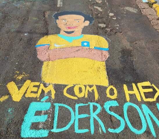 Com Éderson pintado no asfalto, alunos estão confiantes no hexa