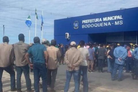 Produtores lotam auditório e impedem consulta para criação de refúgio no Salobra