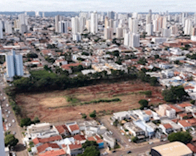 Família Kadri vende antiga pedreira e empresa de SP limpa área para obras