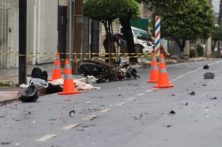 Passageiro de S10 envolvida em acidente com morte é levado para Cepol Passageiro de S10 envolvida em acidente com morte é levado para Cepol