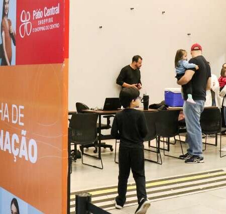 Capital tem 3 locais de plantão com vacinas disponíveis neste sábado