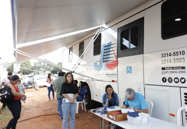 Bairros recebem serviço gratuito para divórcio, pensão e acordos