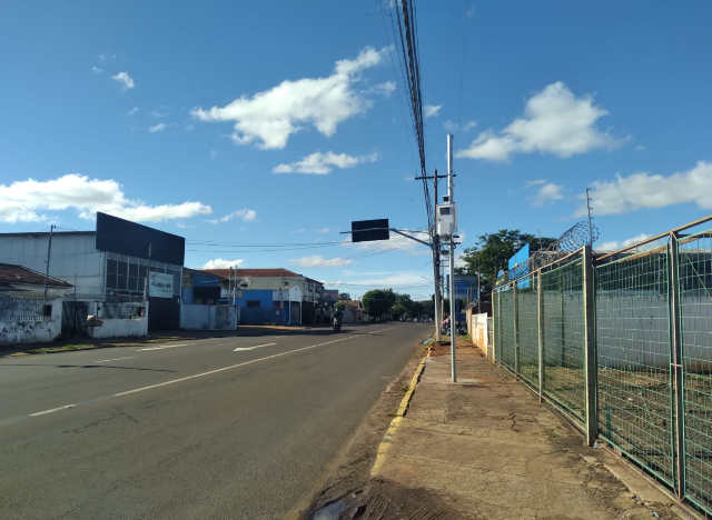 Radares começam a ser instalados em novos pontos de Campo Grande