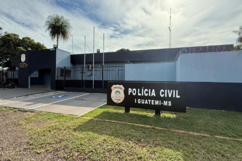 Mulher é presa suspeita de matar companheiro a facadas durante briga