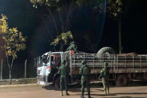 Soldado e ex-PM presos com haxixe acreditavam transportar apenas celulares