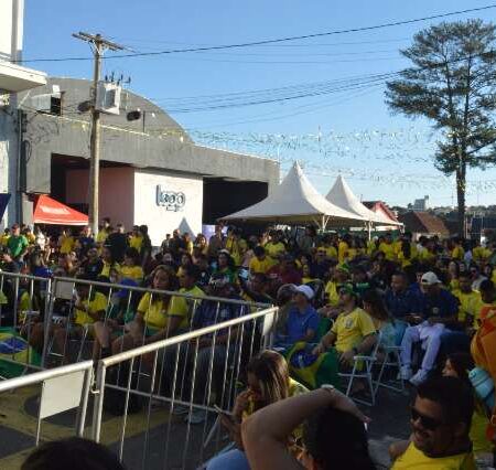 Com Brasil fora, campo-grandenses apostam em México e Marrocos para a Copa