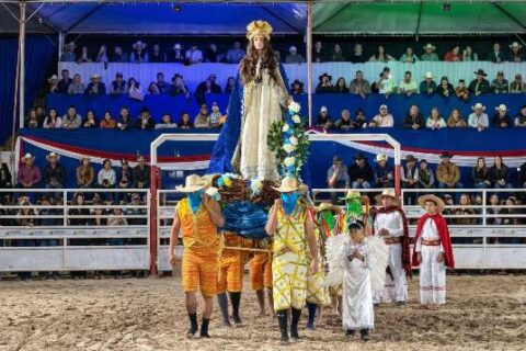 Porto Murtinho recebe hoje festival gratuito com shows, circo e feira