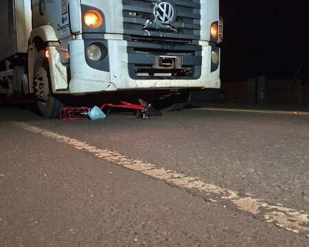 Ciclista indígena morre após ser atropelada por caminhão