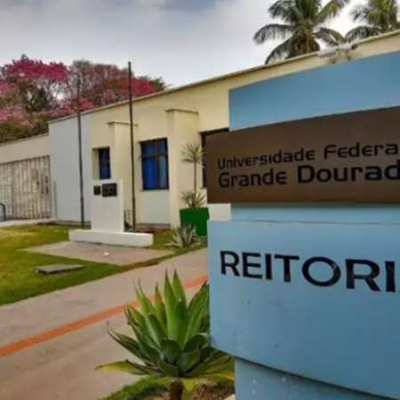UFGD está com matrículas abertas para cursos de Inglês e Espanhol