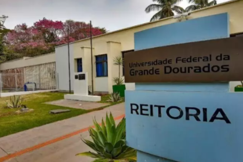 UFGD está com matrículas abertas para cursos de Inglês e Espanhol