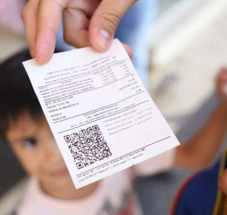 Cinco consumidores dividem R$ 100 mil por informar CPF na nota fiscal
