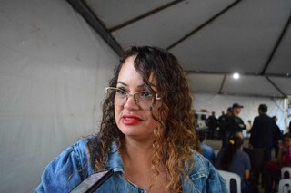 Longe do Centro, costureiras recebem serviços no próprio local de trabalho