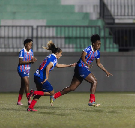 Bahia vence Botafogo e amplia sequência invicta no Brasileirão