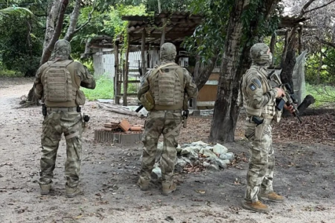 Operação contra tráfico e lavagem de dinheiro cumpre mandados em MS