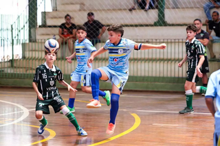 Escolinha Pelezinho celebra 40 anos formando cidadãos através do esporte