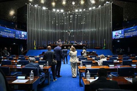 Senado aprova débito automático para pagamento de pensão alimentícia
