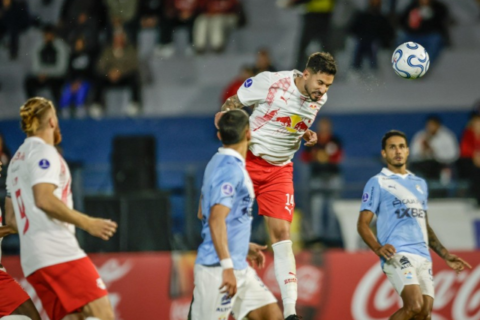 Bragantino supera Sporting Cristal e avança para duelo com Atlético-MG