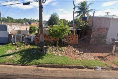 Catador de recicláveis é perseguido e morto a pauladas na madrugada