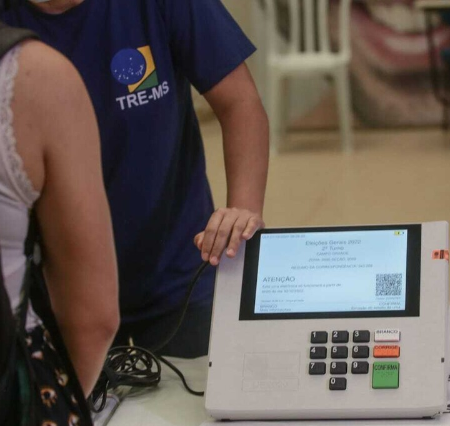 TSE mantém em R$ 4,9 bilhões o teto de gastos para as eleições de 2026