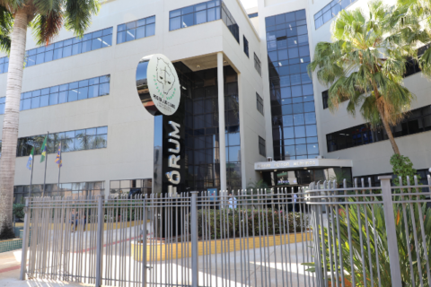 Pix de R$ 61 vira ação e empresa é condenada a pagar R$ 5 mil
