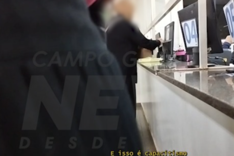 Cega, Monique é barrada no HR: “Tem que ver se pode ser acompanhante, né amiga?”