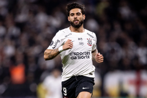 Corinthians supera Remo e Botafogo fica no empate com Vitória