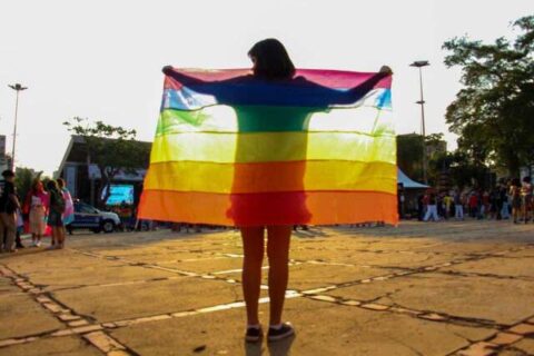 Delegacias são oficialmente obrigadas a proteger identidade de vítimas LGBTs