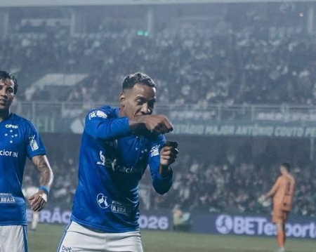 Matheus Pereira garante vitória do Cruzeiro sobre Coritiba