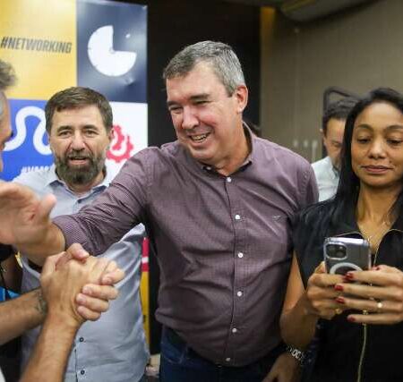 Da gestão ao comando político: o próximo desafio do governador Eduardo Riedel