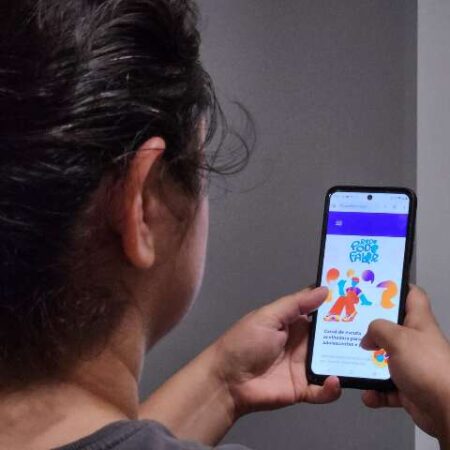 Plataforma oferece atendimento psicológico gratuito para jovens e adolescentes