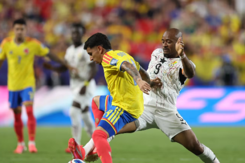 Colômbia bate Gana com gol de Arias e avança às oitavas da Copa