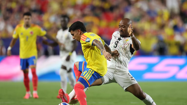 Colômbia bate Gana com gol de Arias e avança às oitavas da Copa