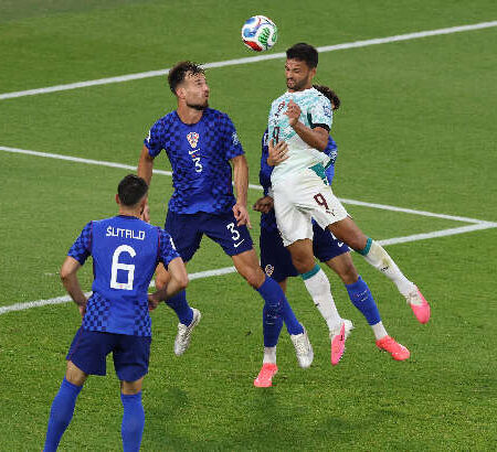 Portugal vira sobre Croácia e vai a duelo contra Espanha nas oitavas