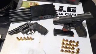 Quatro são detidos por ataque a tiros que matou adolescente em festa Quatro são detidos por ataque a tiros que matou adolescente em festa