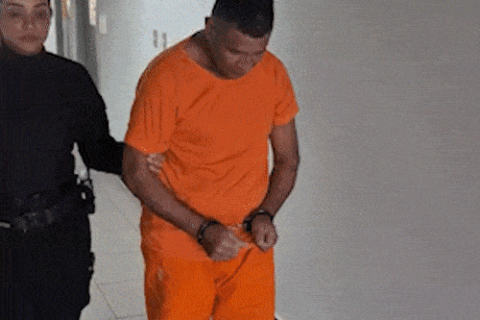Réu culpa subtenente por problemas do casal e diz não saber ler para negar crime