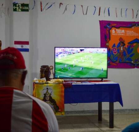 Colônia paraguaia destaca "bravura" da seleção em derrota para França