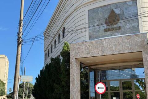 Rua com o nome do pai do espiritismo tem trecho alterado para homenagear pastor